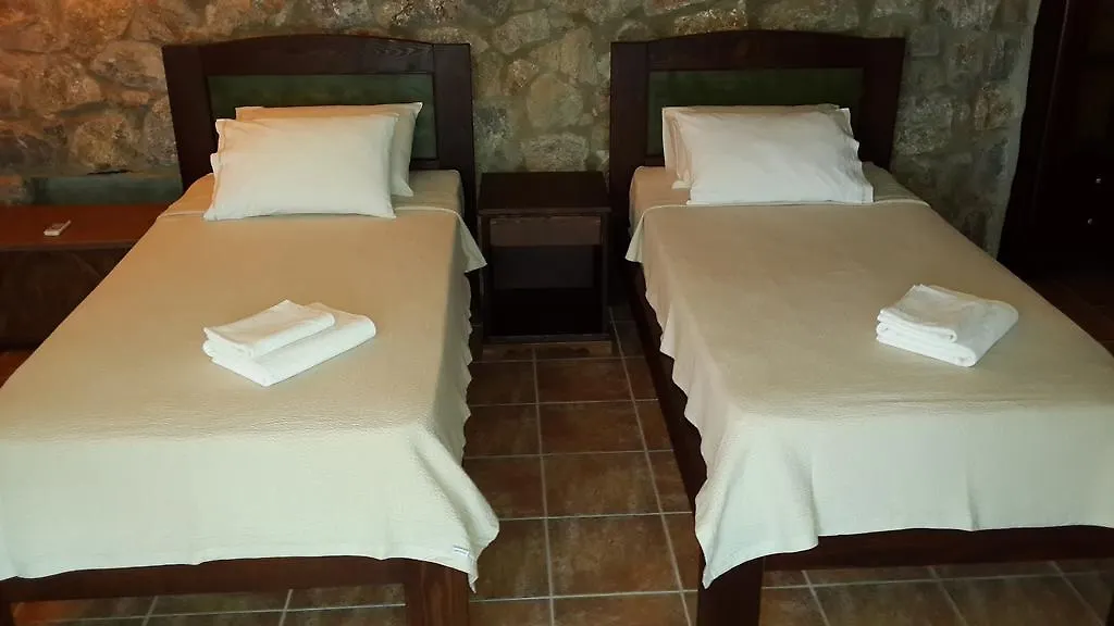 招待所 Antik Zeytin Hotel & Art 古托克布库