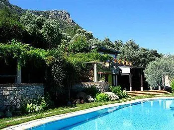 Antik Zeytin Hotel & Art 古托克布库